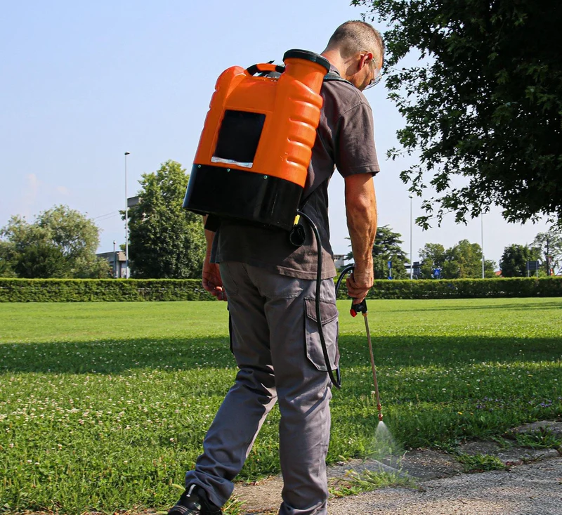 pompa a spalla a batteria al litio ideal star 16 lt