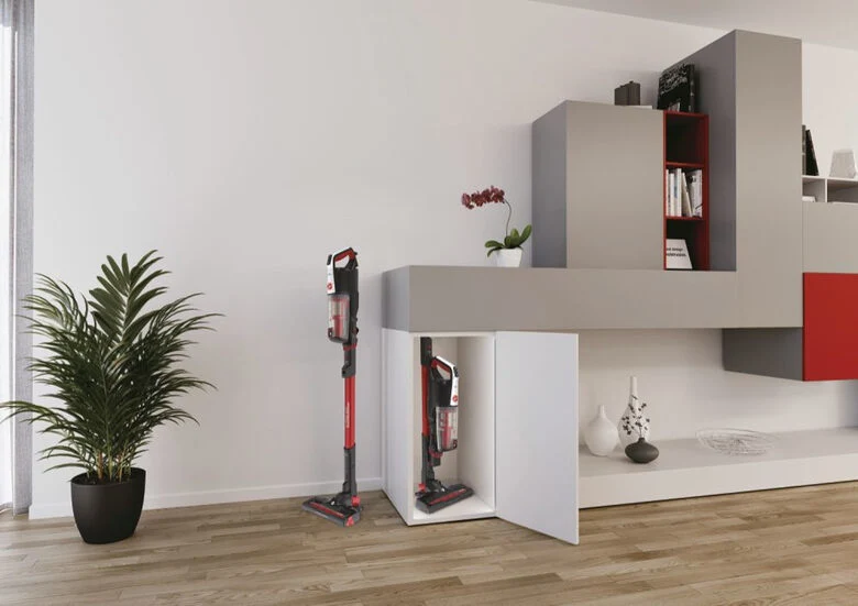 Hoover H-FREE 500 HF522RPW 011 Nero Senza sacchetto
