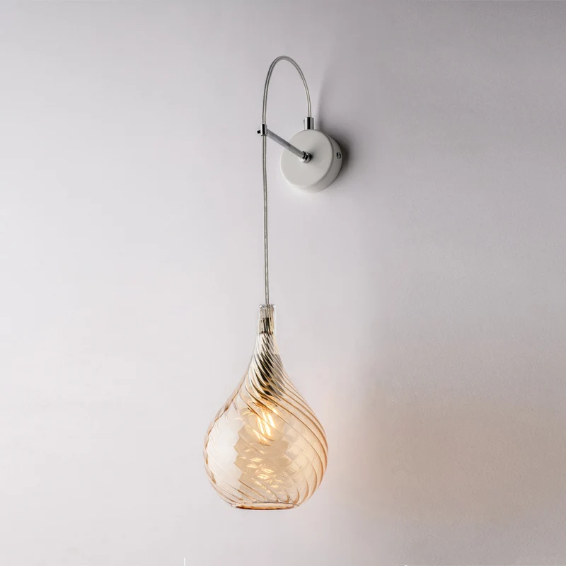 Applique in ferro e vetro ambra Pyrex, 1 luce – Goccia
